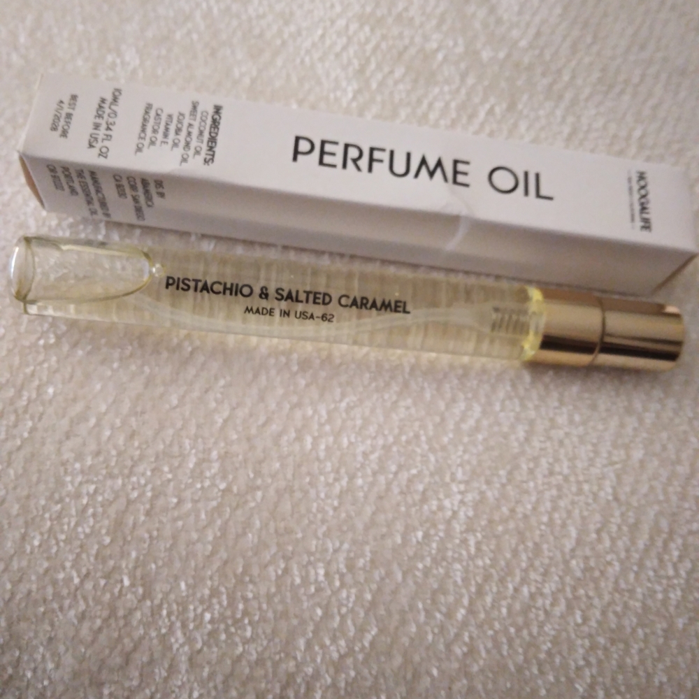 Pistachio & Salted Caramel Perfume Oil Spray